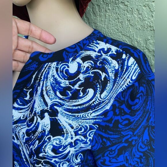 EUC DANA BUCHMAN Blue/Black Boho V-Neck Button Up Long Sleeve Blouse Size 6 - Picture 6 of 13